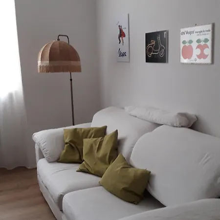 Casa Elena * Arco